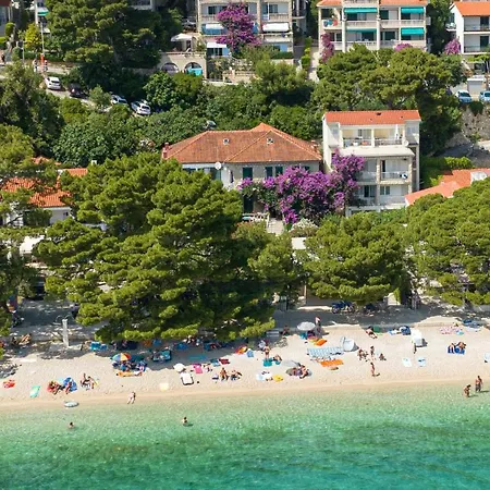 Aurora Beachfront Luxury Rooms&Suites-2